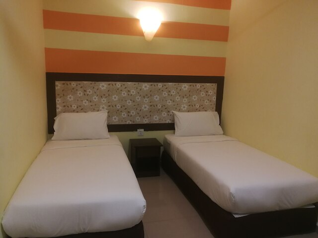 サン インズ ペルマス ジャヤ