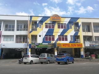 サン インズ ペルマス ジャヤ