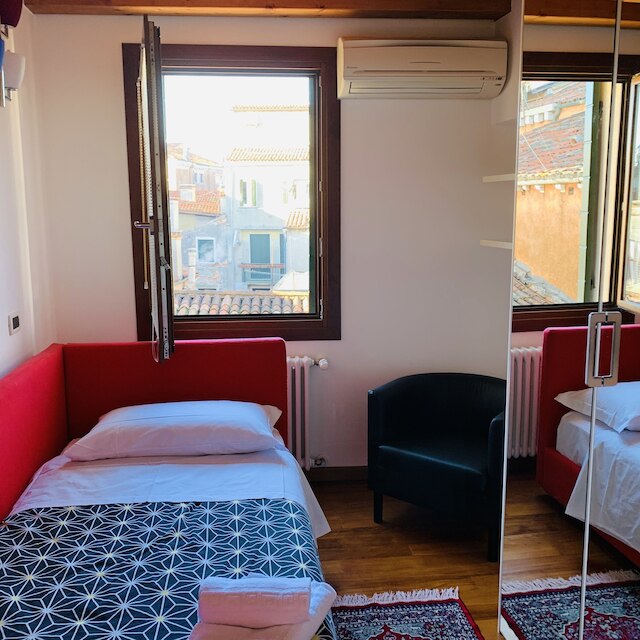 グリマルディ アパートメンツ - アル テアトロ