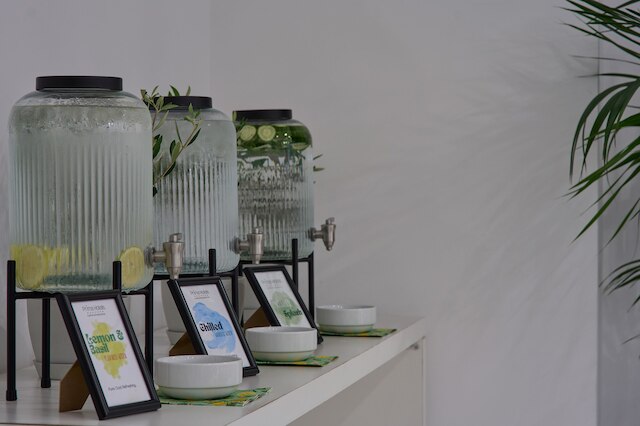 ボス ブティック アテネ