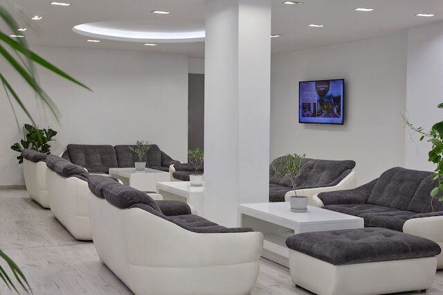 ボス ブティック アテネ