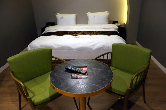 フォレスト 701 ホテル