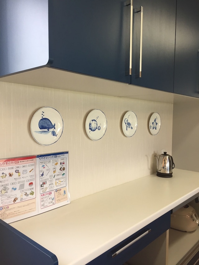 City 1500 SF 2BR condom 3F sea view