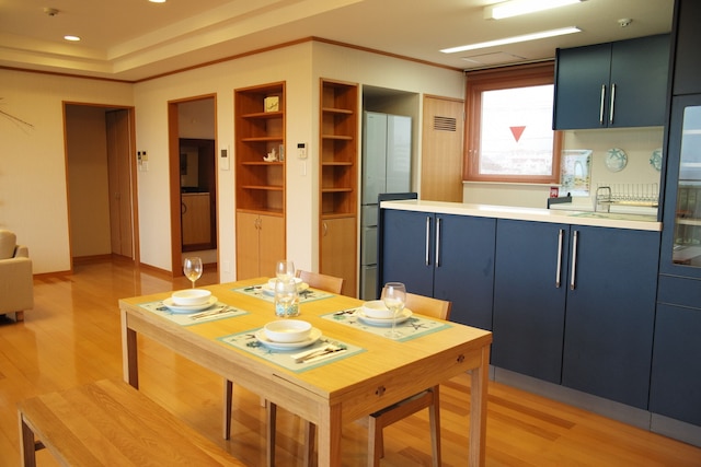 City 1500 SF 2BR condom 4F sea view