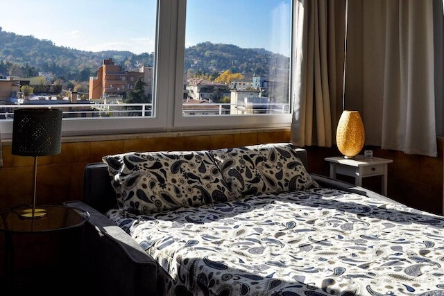 ザ ビュー - アティク