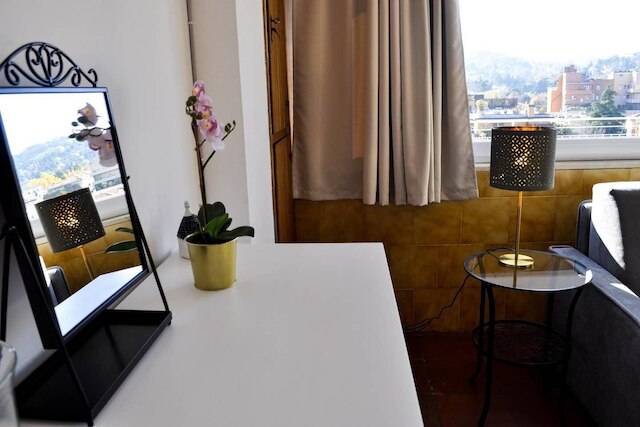 ザ ビュー - アティク