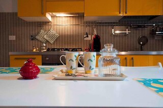 イエロー スタジオ