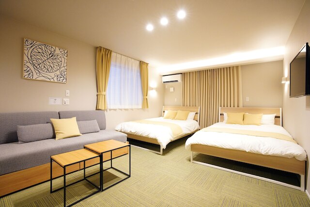 コティ・ソポ ユニバーサルベイ 1 byリエゾン