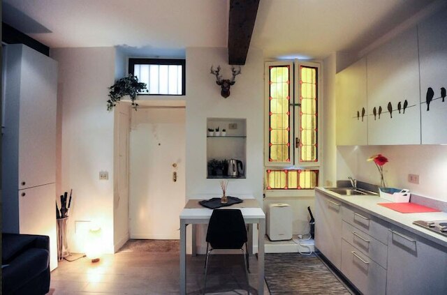 ブレラ 6 アパートメント