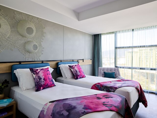 クリスタルブルック フリン