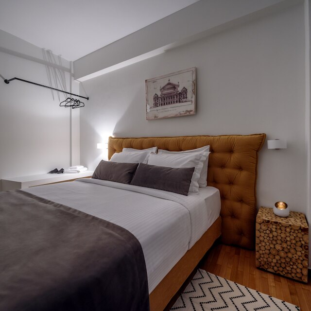 アクロポリス グランド アパートメント