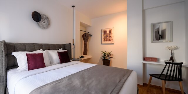 アクロポリス グランド アパートメント