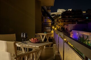 アクロポリス グランド アパートメント