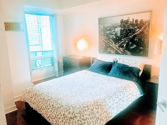 ルーム ニア ブルー ジェイズ CN タワー