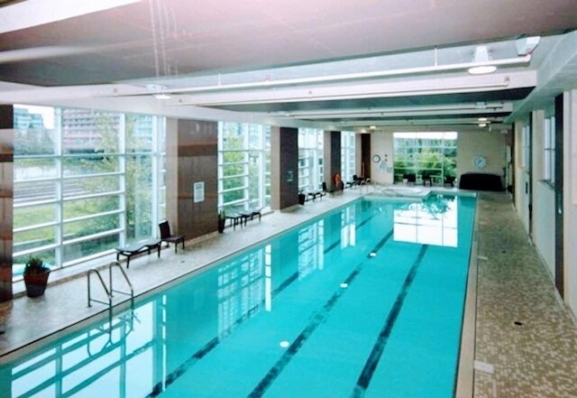 ルーム ニア ブルー ジェイズ CN タワー