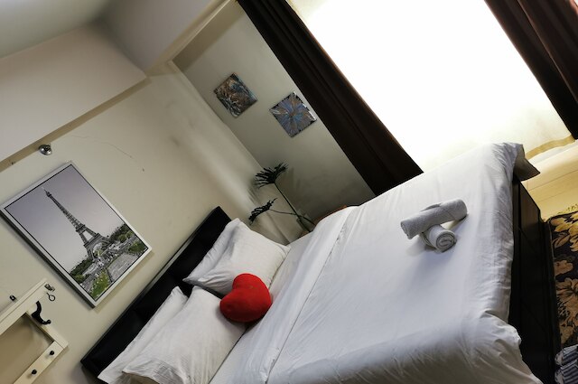 セシリアン プレイス コンドテル