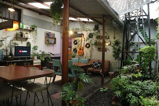 セメル ホステル マラン