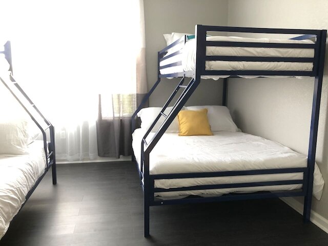 タイドビュー No.144 · 3 スイーツ、コンベンション、ユニバーサル & ディズニー近く