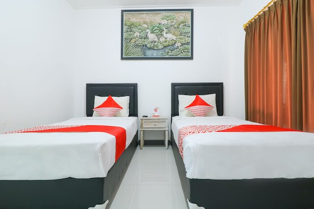 OYO 2548 ラサ サヤン イン