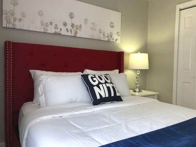 6183 サンドクレスト ウォーク トゥ ユニバーサル ! ニア ディズニー コンベンション