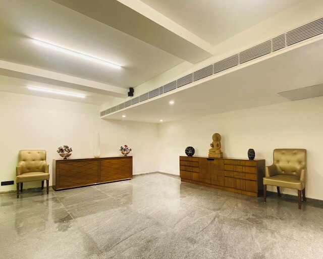 ヌオ バイ ジャスタ