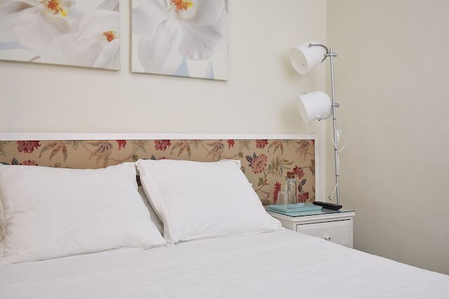 ホスタル B&B ポブレノウ