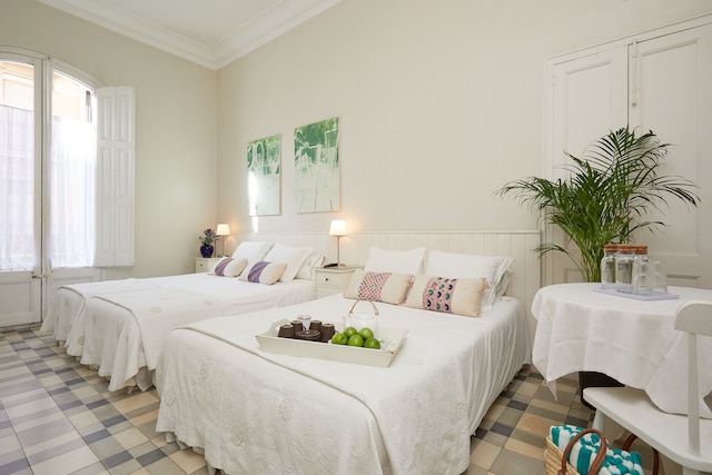 ホスタル B&B ポブレノウ