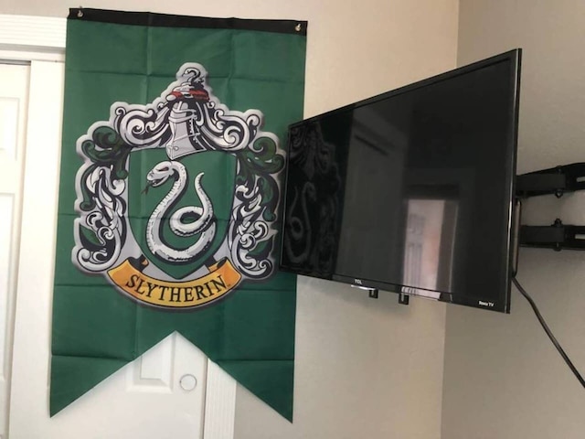 6151 サンドクレスト ネクスト トゥ ユニバーサル.プール スリープ 9. ウォーク トゥ パーク