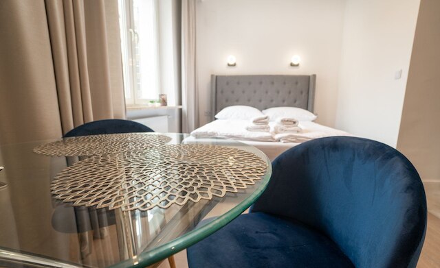 フレイ ホームズ シティ センター プラッツ ズバウィチエラ