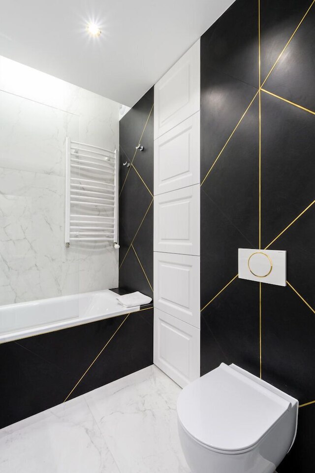 フレイ ホームズ シエドミオグロズカ アパートメンツ