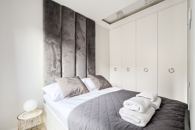 フレイ ホームズ シエドミオグロズカ アパートメンツ