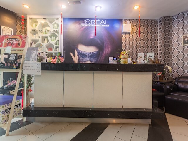 ホテル O レベッカズ ホームズ