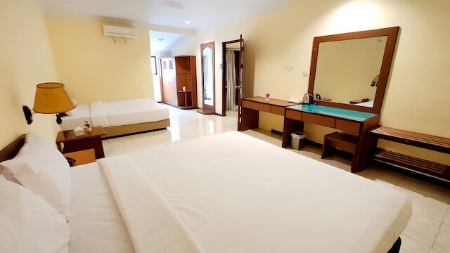 ペヌイン ホテル