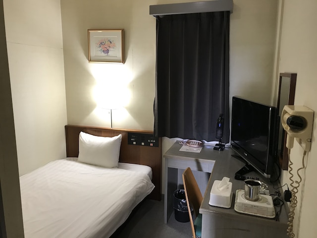 ビジネスホテル ルート 9