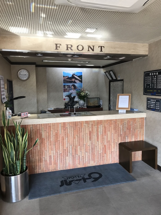 ビジネスホテル ルート 9