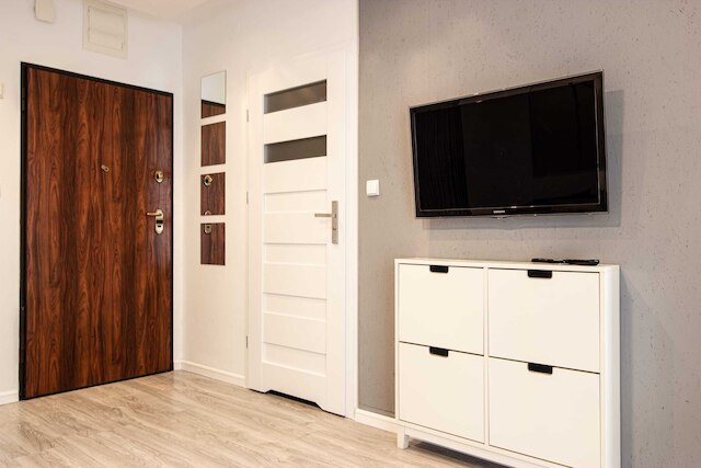 ポリー モコトウ アパートメント