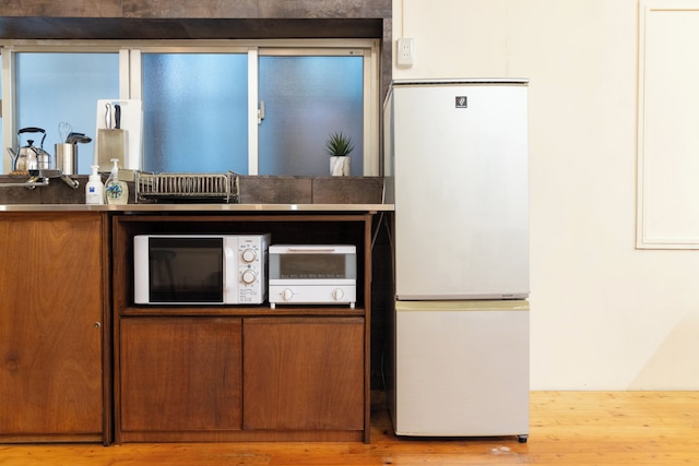 パイナップル ホテル