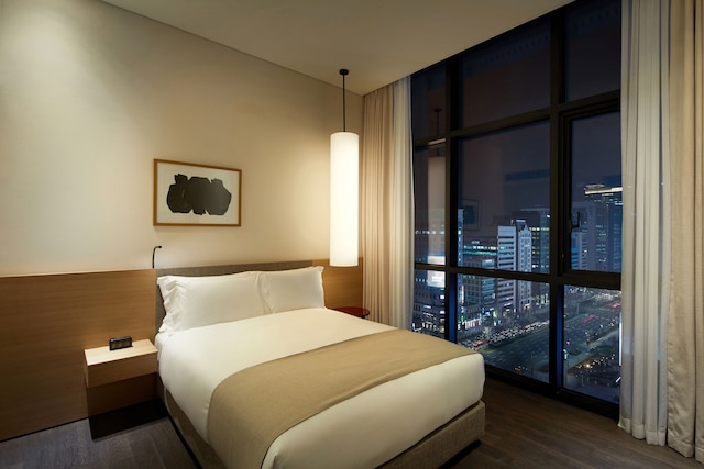 新羅ステイ三成 (COEXセンター)