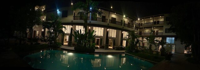 ポワイヤー ホテル