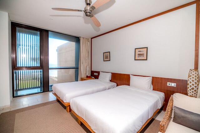 ビーチフロント ヴィラ ダナン ビーチ