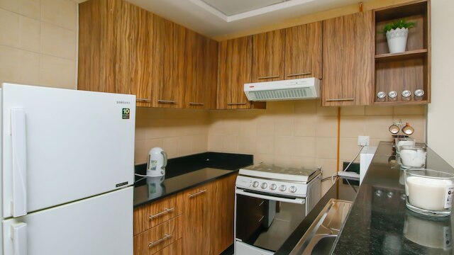 R&H ブルジュ アル ノジョム