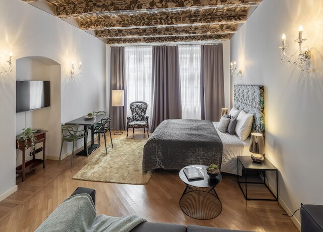 シャトー9 アパートメント by Adrez Living