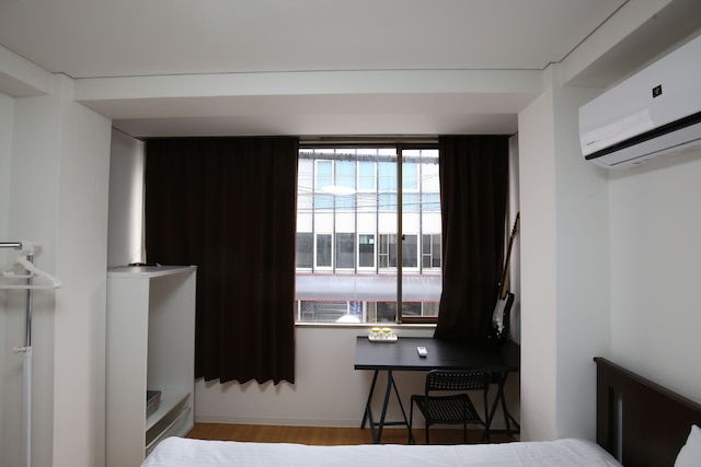 Shinsaibashi Qilv Apartments