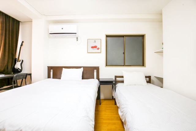 Shinsaibashi Qilv Apartments