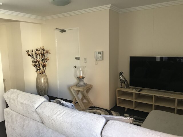 スリーク アパートメント ユニット 87