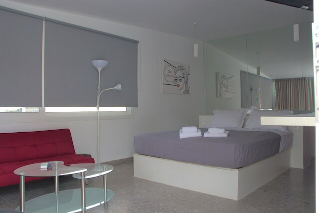 アテネスドット