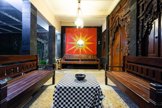 ホテル O アート ゲストハウス シャリア