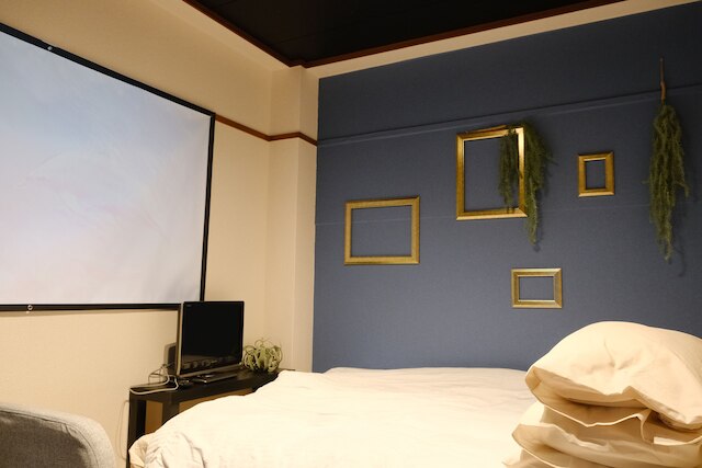 Local Nishijin Apartment