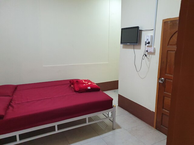 ネイ ラ ゲスト ハウス