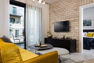 コンテンポラリー & テクスチャー リッチ ハイダウェイ